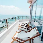 Fortunella Aparthotel 4*