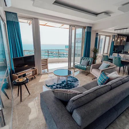 Fortunella 4*